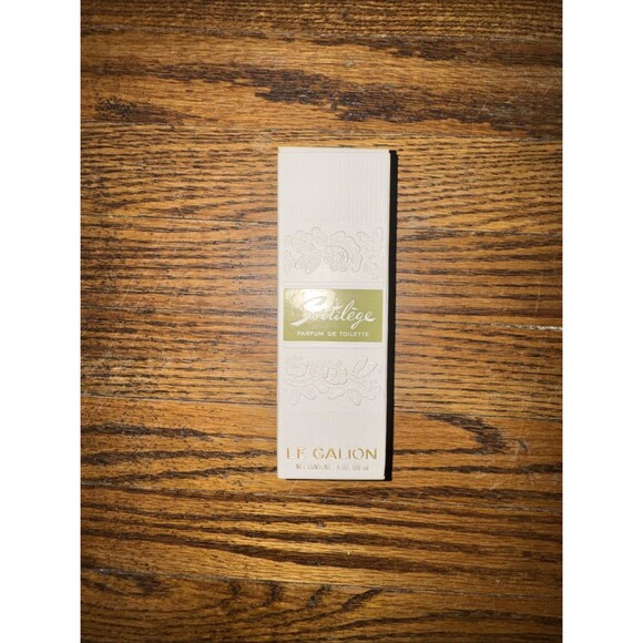 Le Galion Sortilège Parfum De Toilette 4.0 Oz France SEALED NEW - Picture 1 of 2